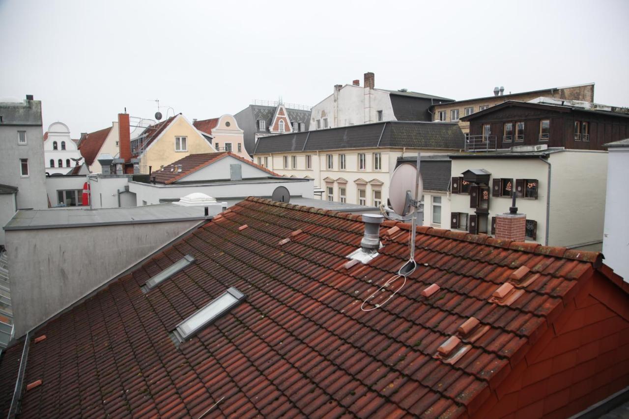 Apartment Wunderschoene Dachgeschoss - Maisonette Rostock
